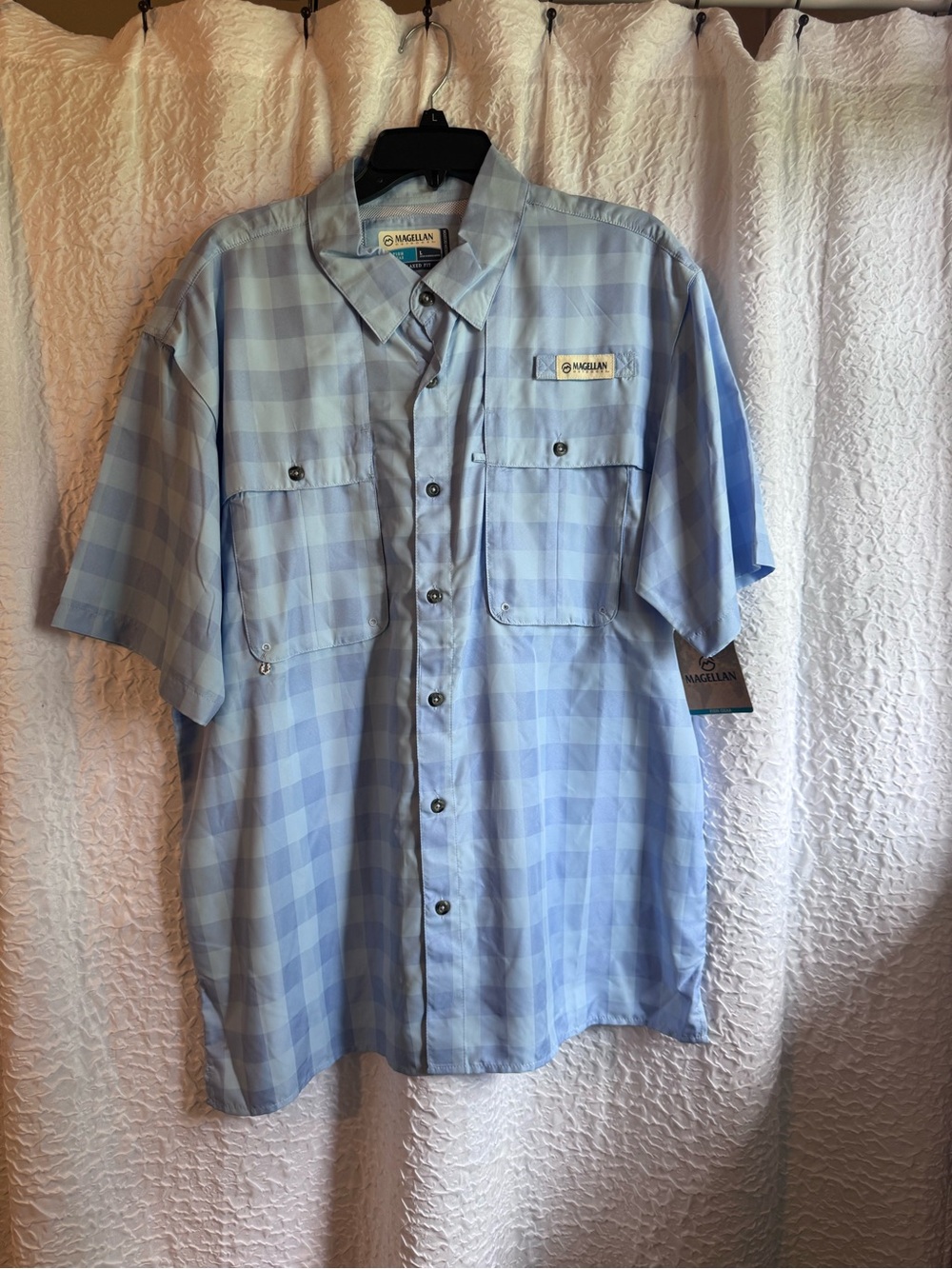 Magellan Outdoors Light Blue Plaid Short-Sleeve Button-Down Shirt